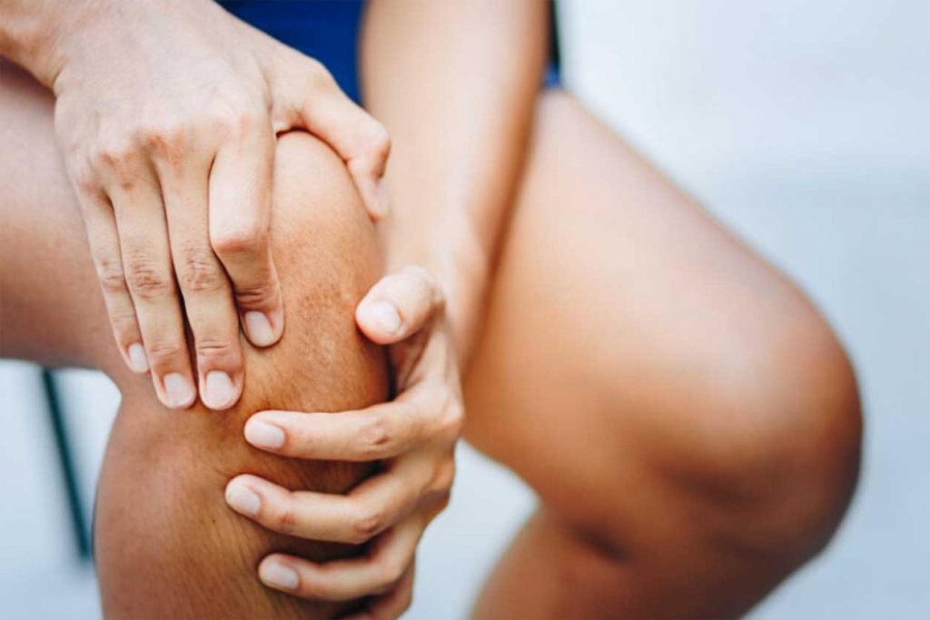 lutut sakit saat berdiri