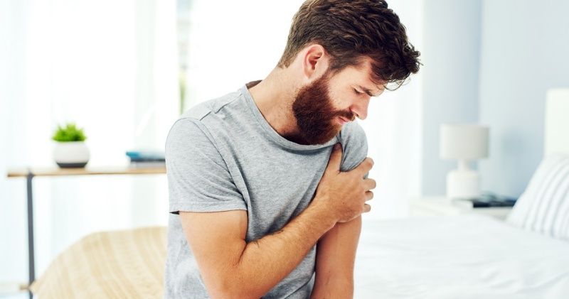 bahu bunyi dan sakit