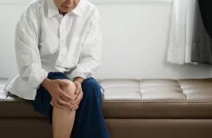 Rheumatoid Arthritis Bisa Timbulkan Kekakuan Pada Sendi dan Otot  - Patella