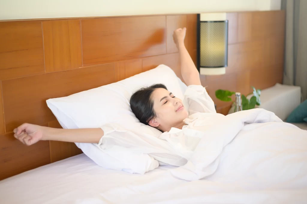 Bagaimana Posisi Tidur yang Benar Saat Pundak Sakit - Patella